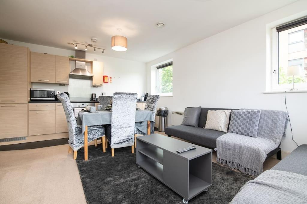 Casa Grey Home Away From Home เบอร์มิงแฮม ภายนอก รูปภาพ